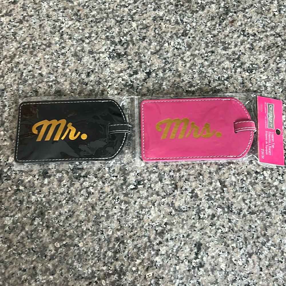 MR. & MRS. Luggage Tags